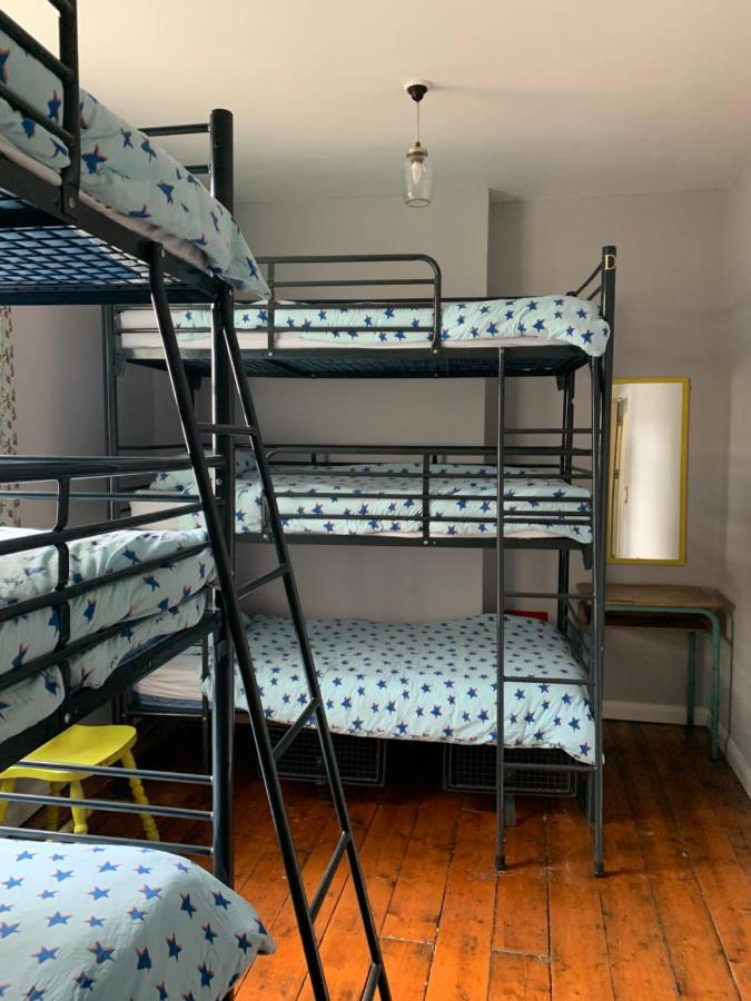 Bunkhouse Vandrarhem Cardiff Exteriör bild
