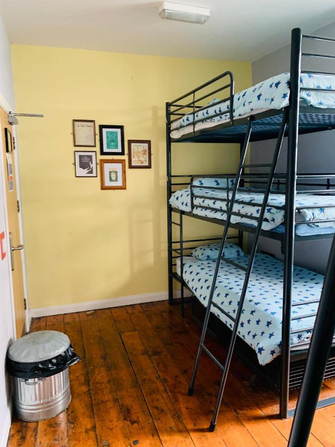 Bunkhouse Vandrarhem Cardiff Exteriör bild